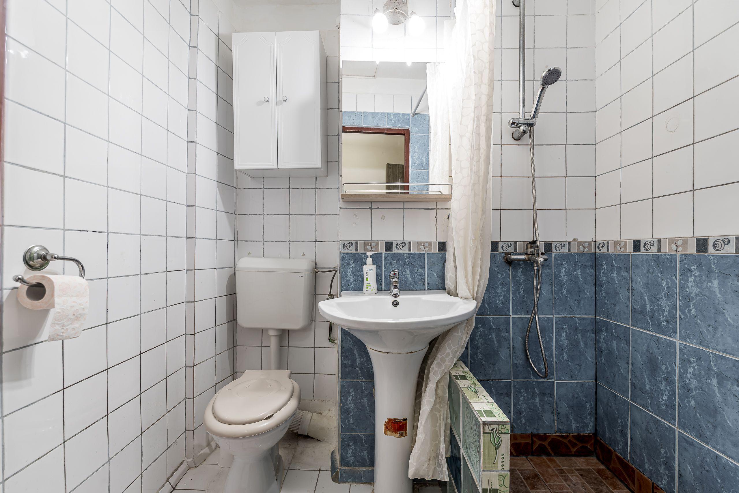 Apartament cu 3 camere, etaj 1 + loc de parcare pe Aleea Predeal - 10