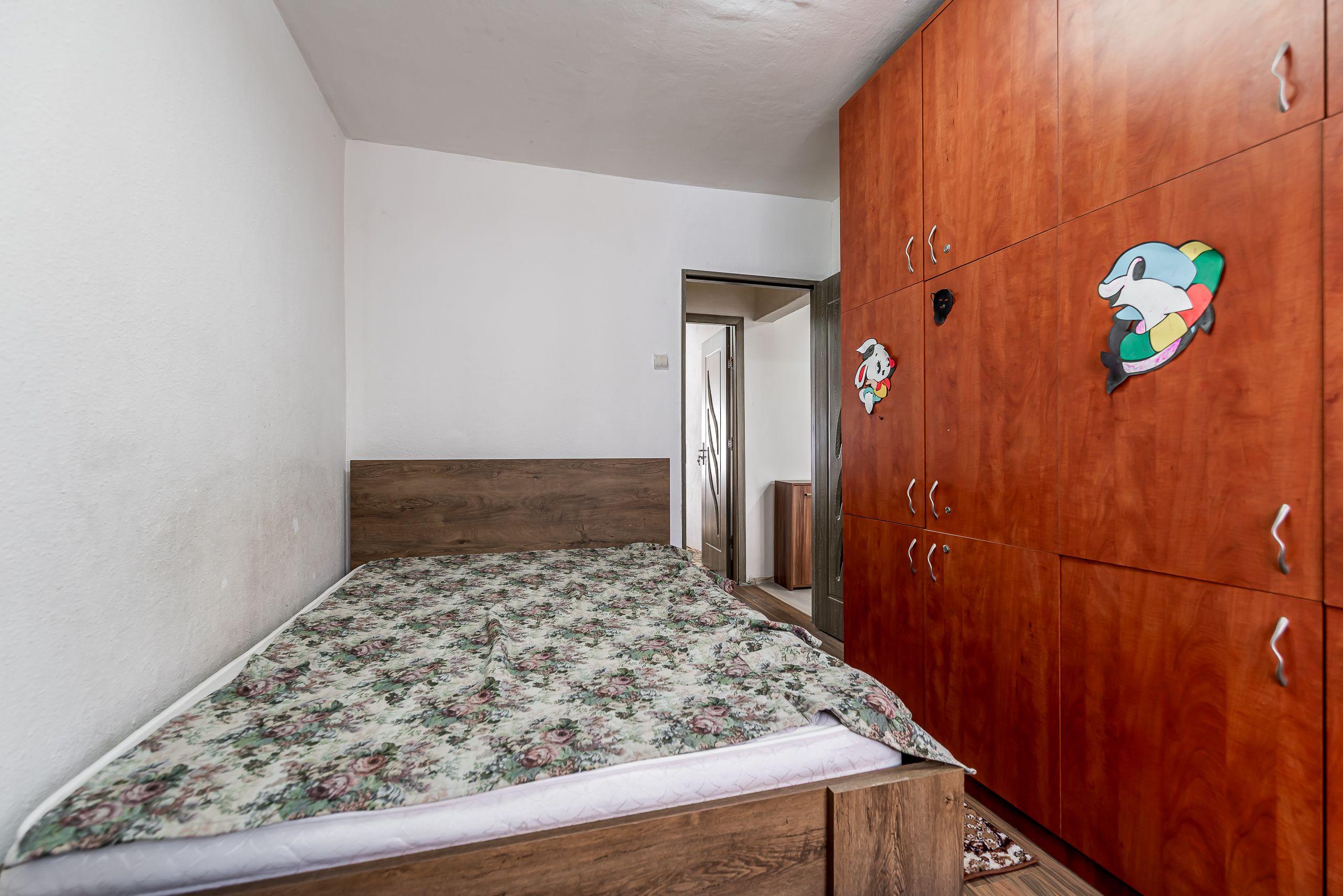 Apartament cu 3 camere, etaj 1 + loc de parcare zona Fortuna - 5