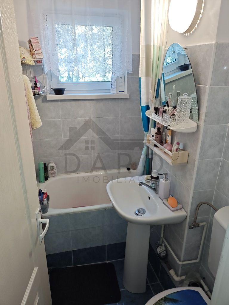 Se vinde apartament cu 2 camere str. Violetelor tg -mures - 4