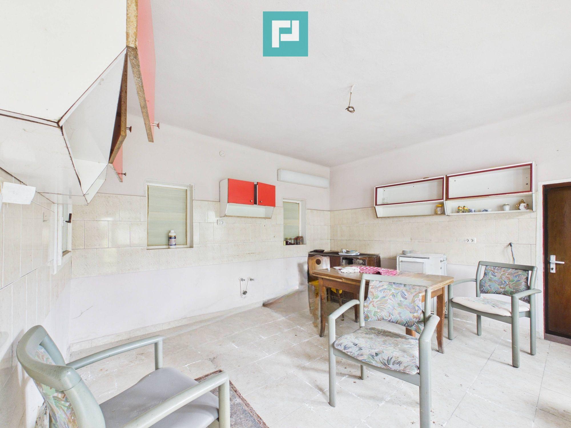 Casă cu teren de 1800 mp, în Buteni, Arad - 15