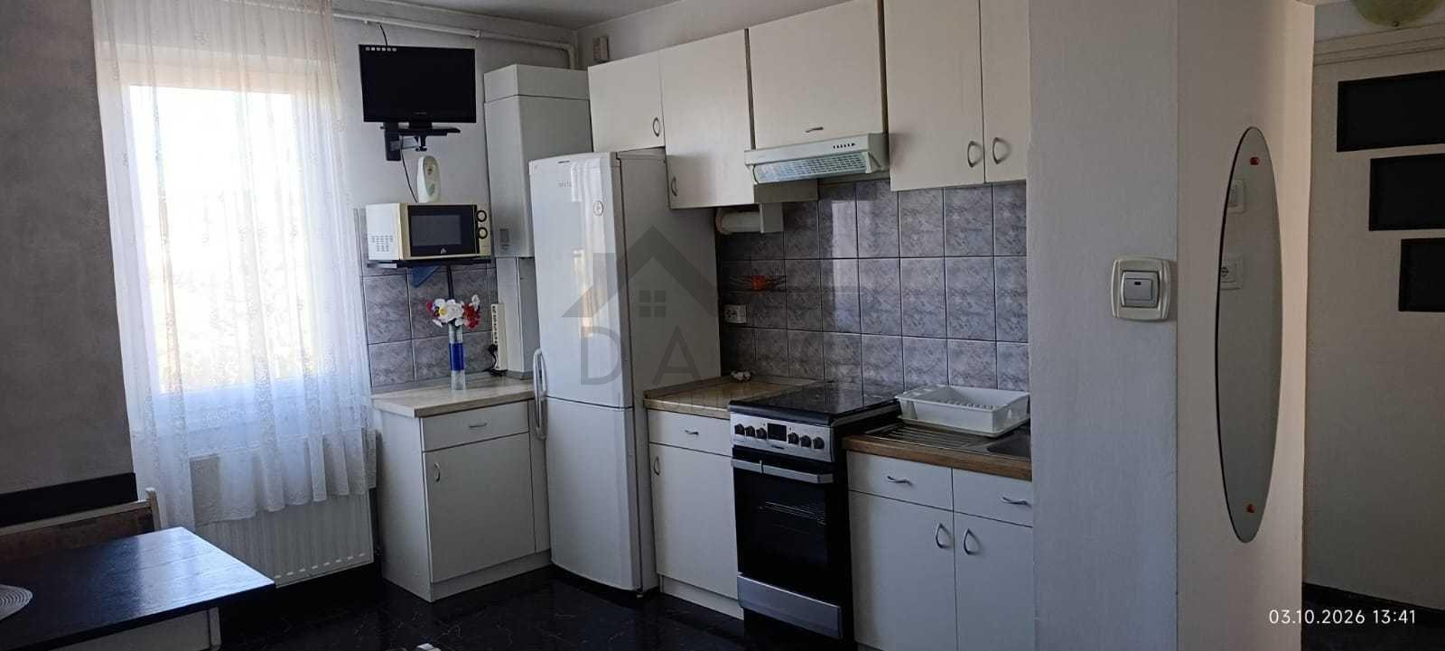Apartament 2 camere zona Pandurilor + garaj construit cu autorizatie - 1