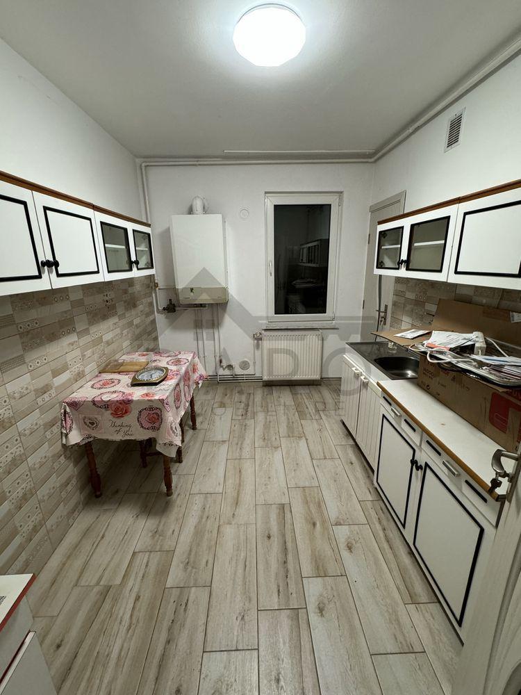 De inchiriat apartament cu 2 camere in cartierul Unirii, zona Darina - 1