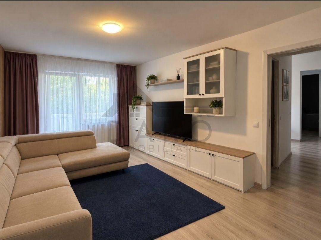 Inchiriere apartament 2 camere, bdul Pandurilor, mobilat si utilat complet - 1
