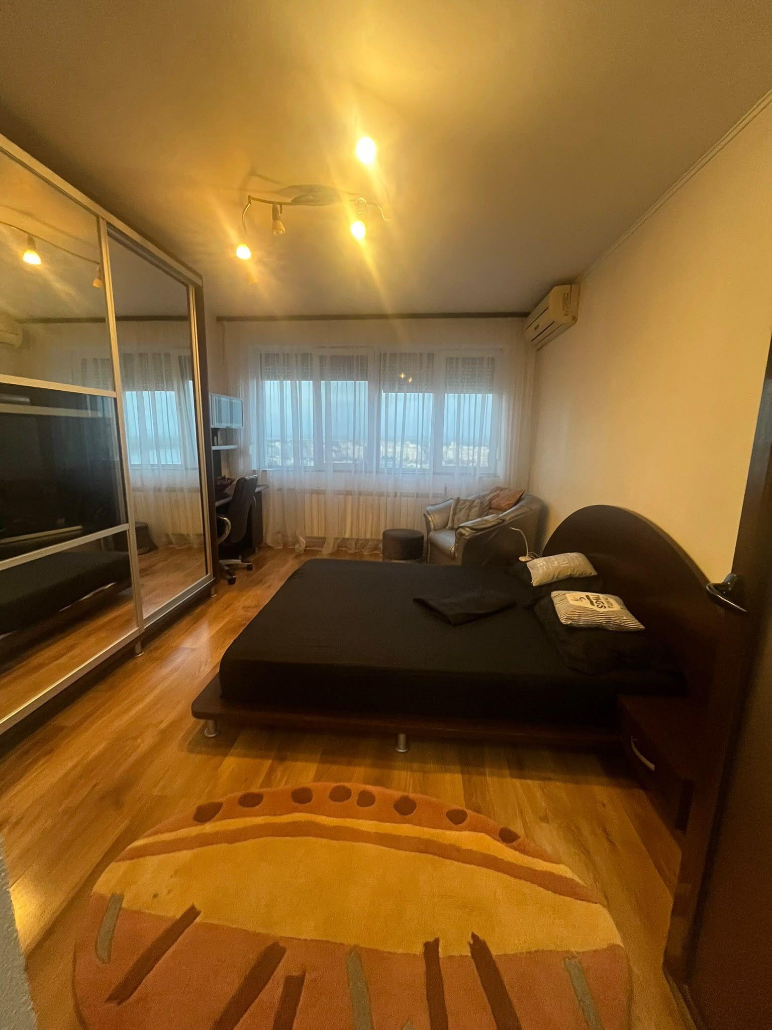 De inchiriat apartament 1 camera faleza Dunarii, et. 9, 1400 lei - 7