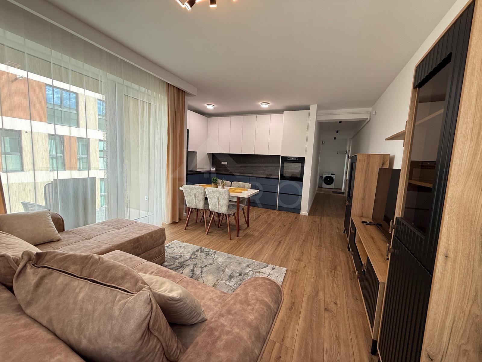 Inchiriez apartament cu 2 camere , bloc nou - 17