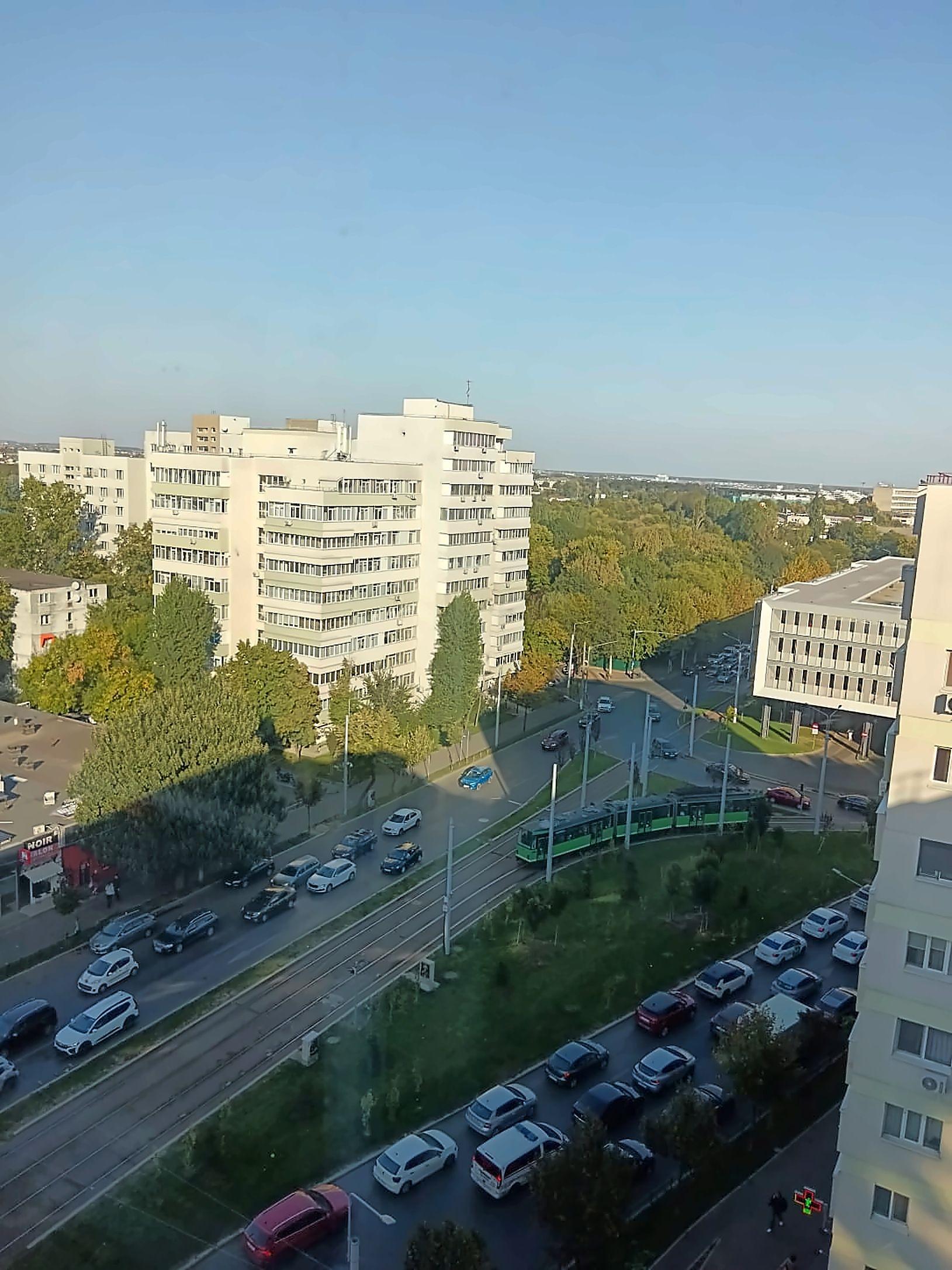 Apartament 4 camere decomandat | 115 mp | 2 băi | 2 balcoane - 1