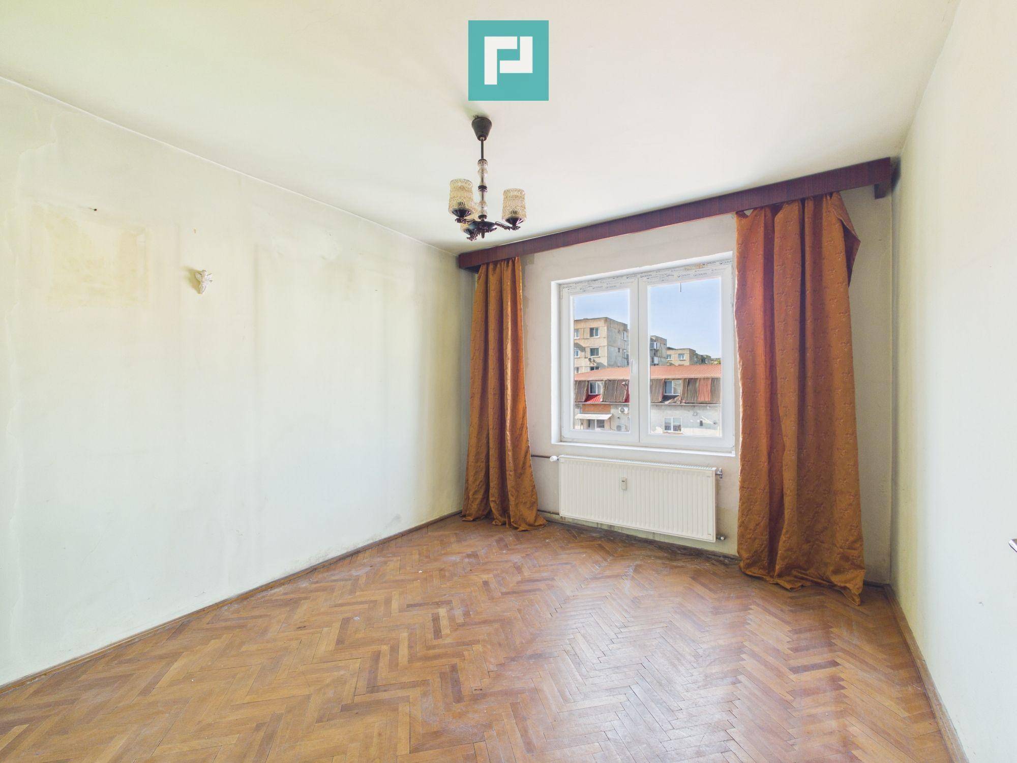 Apartament 3 camere | Decomandat | Zona Complex - 2