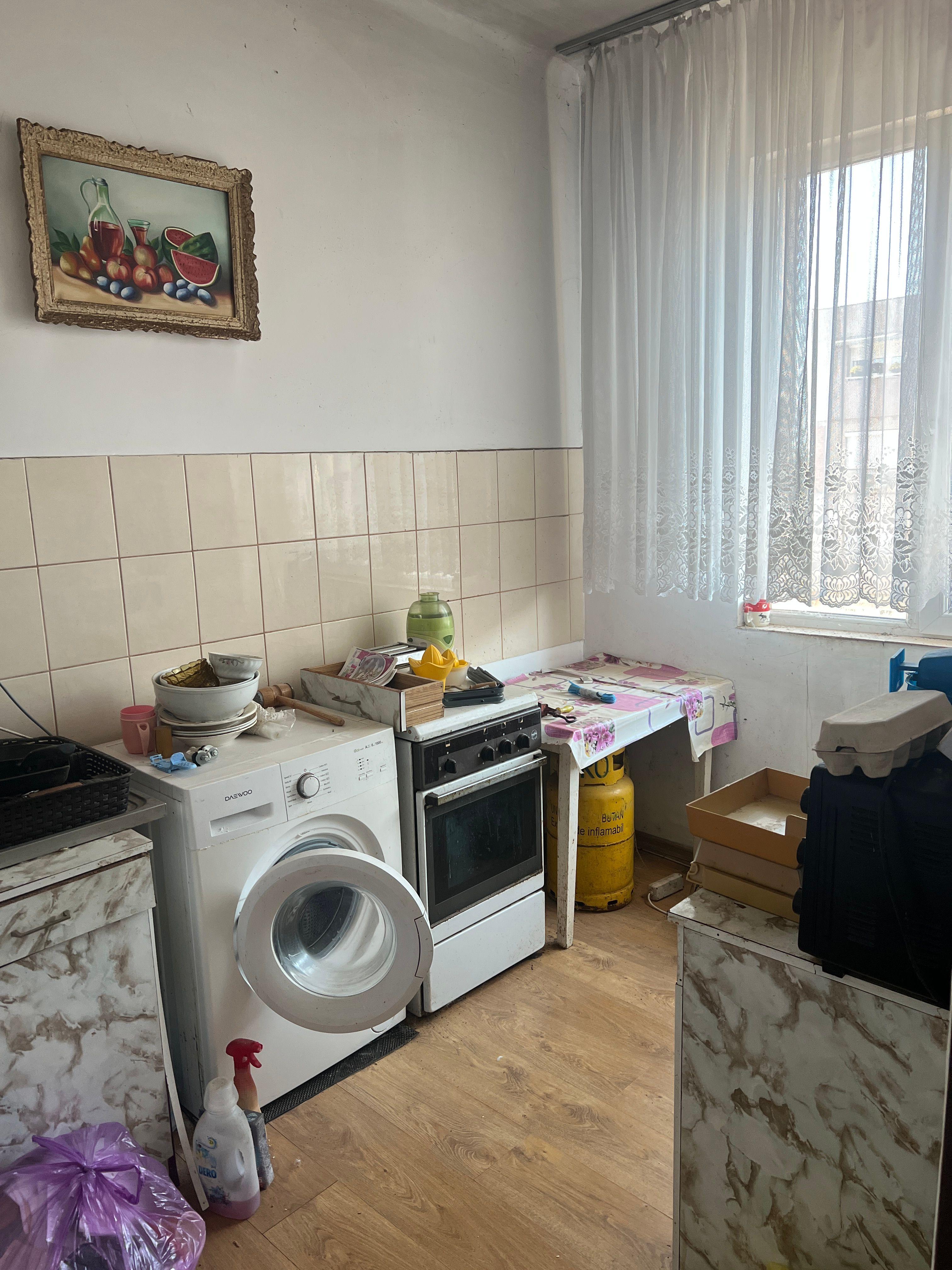 Garsonieră 25,2 mp Etaj 3 Bucătărie separată ,Strada Polonă - 1