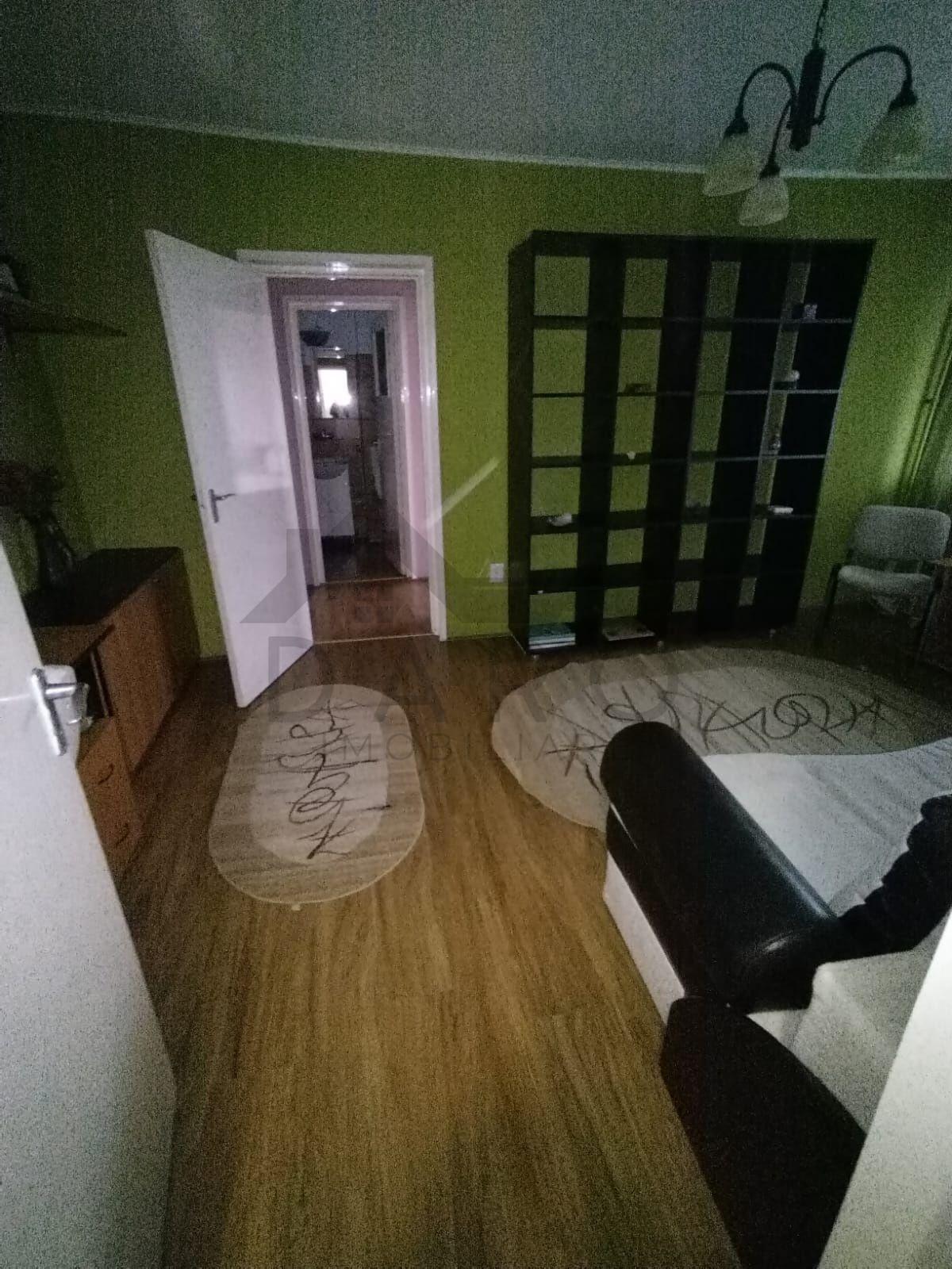 Închiriez apartament cu doua camere în Aleea Carpați - 5