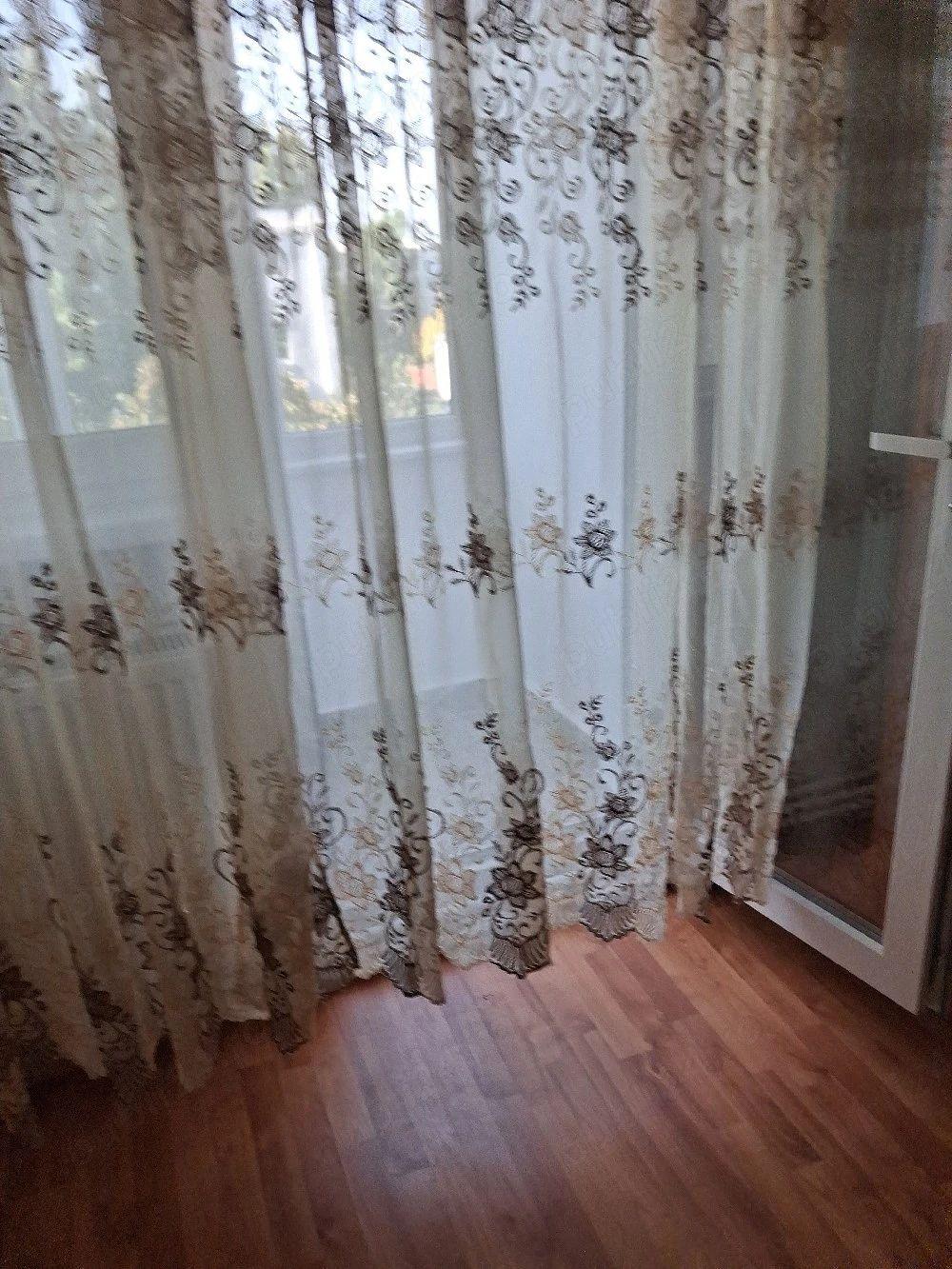 De inchiriat apartament cu 2 camere etaj 4 micro 13, 320 euro - 4