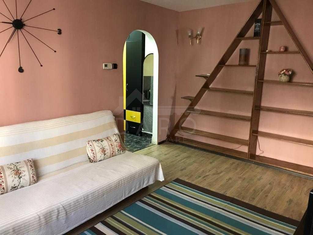 De vanzare apartament 2 camere - 5
