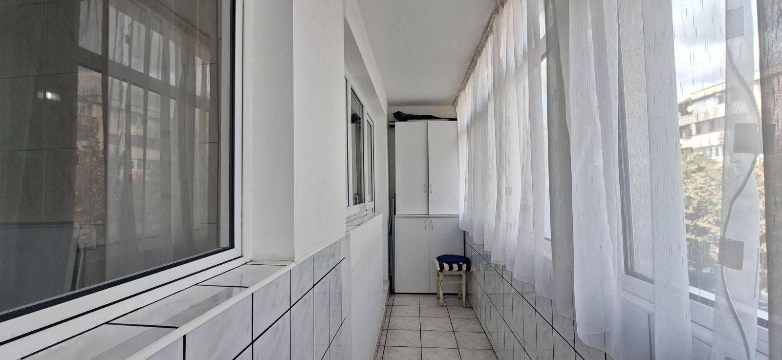 De inchiriat apartament cu 2 camere Micro 14, etaj 1, 350 euro - 9