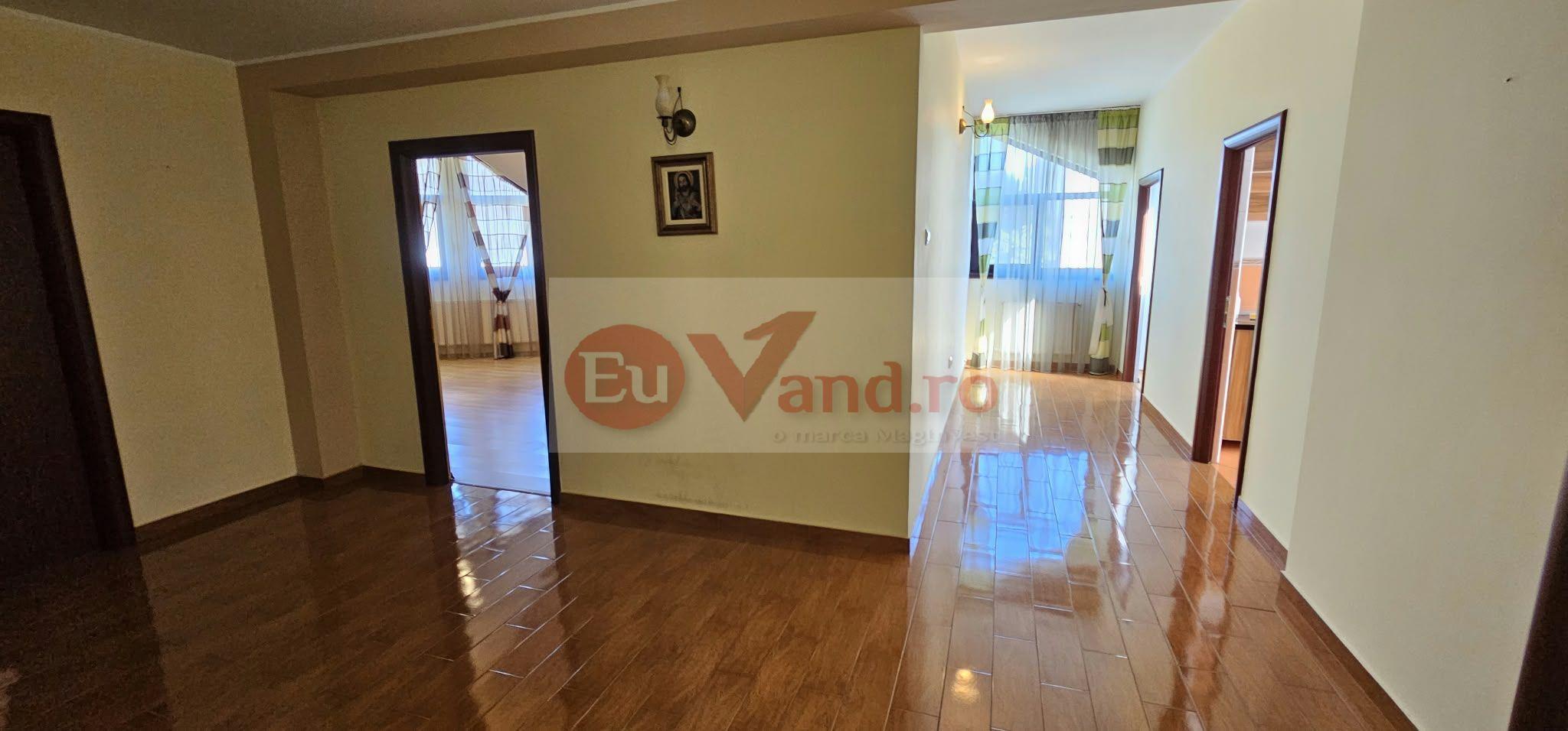 Spațiu - apartament 5 camere de închiriat – 160 mp - Micro 20 – zona BKO - 4
