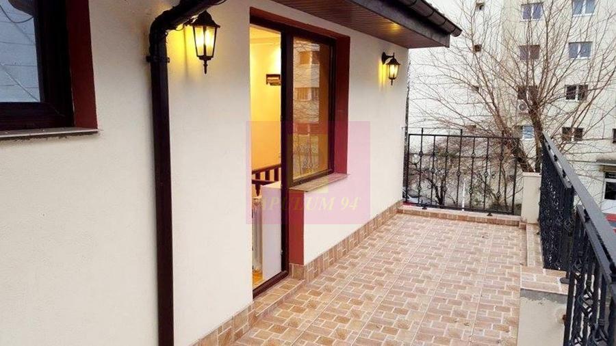 Casă modernă cu 5 camere și două terase | Zona Primăriei Sectorului 1 - 1