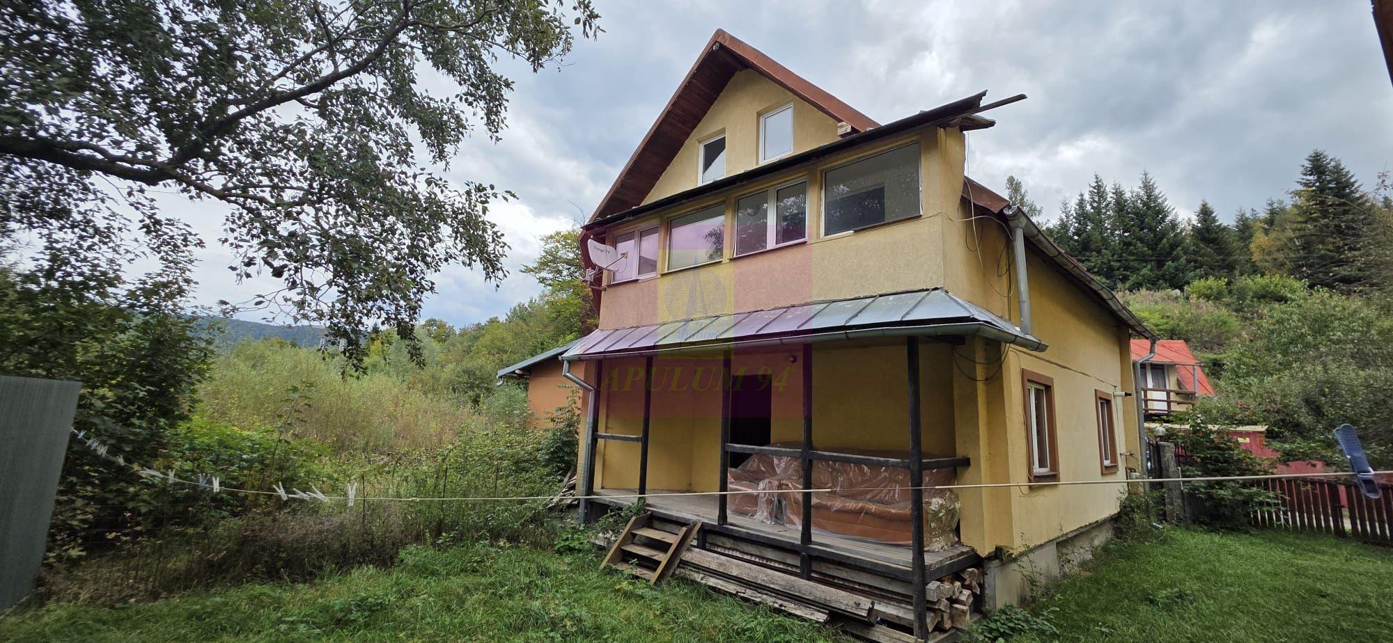 Cabana de vânzare în Bușteni – vedere spre Caraiman și 650 mp de teren - 3