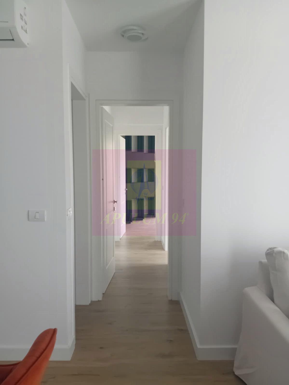 Apartament 3 camere 85mp - 2