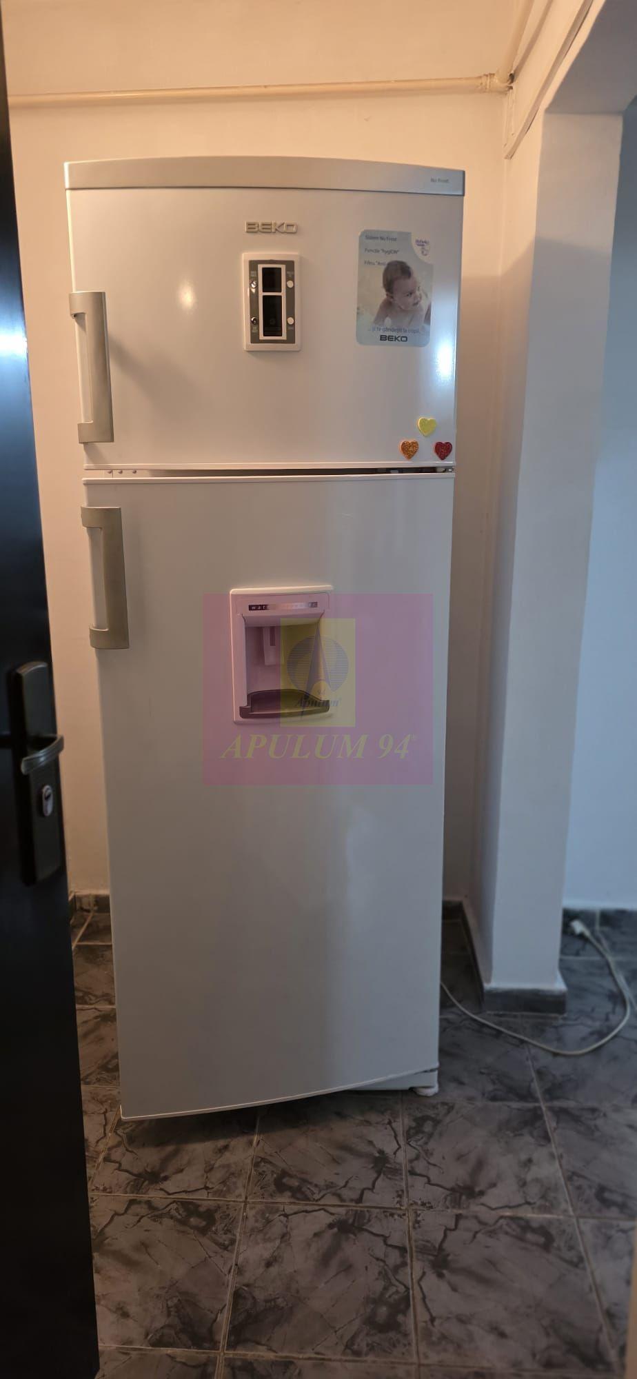 Apartament cu 3 camere de vanzare in Campina, parter - 13