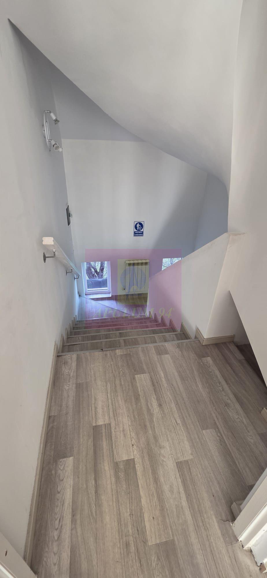 Vila cu 5 camere de închiriat în Câmpina - 18