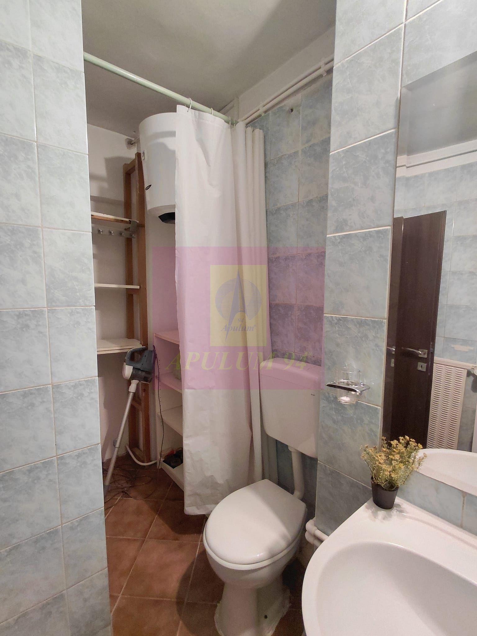 Vanzare apartament 2 camere bd Decebal stradal, parking - 10