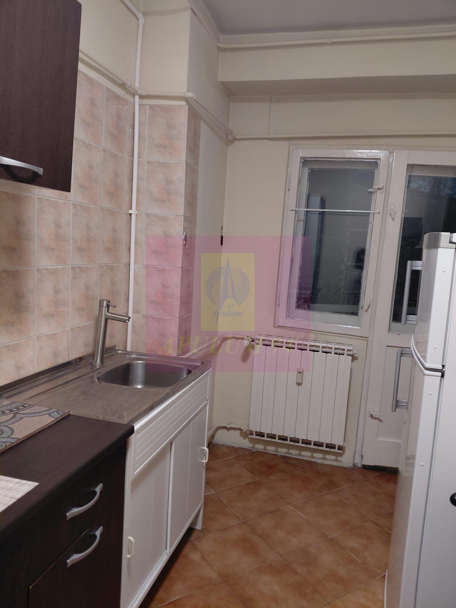 Vanzare apartament 2 camere bd Decebal stradal, parking - 7
