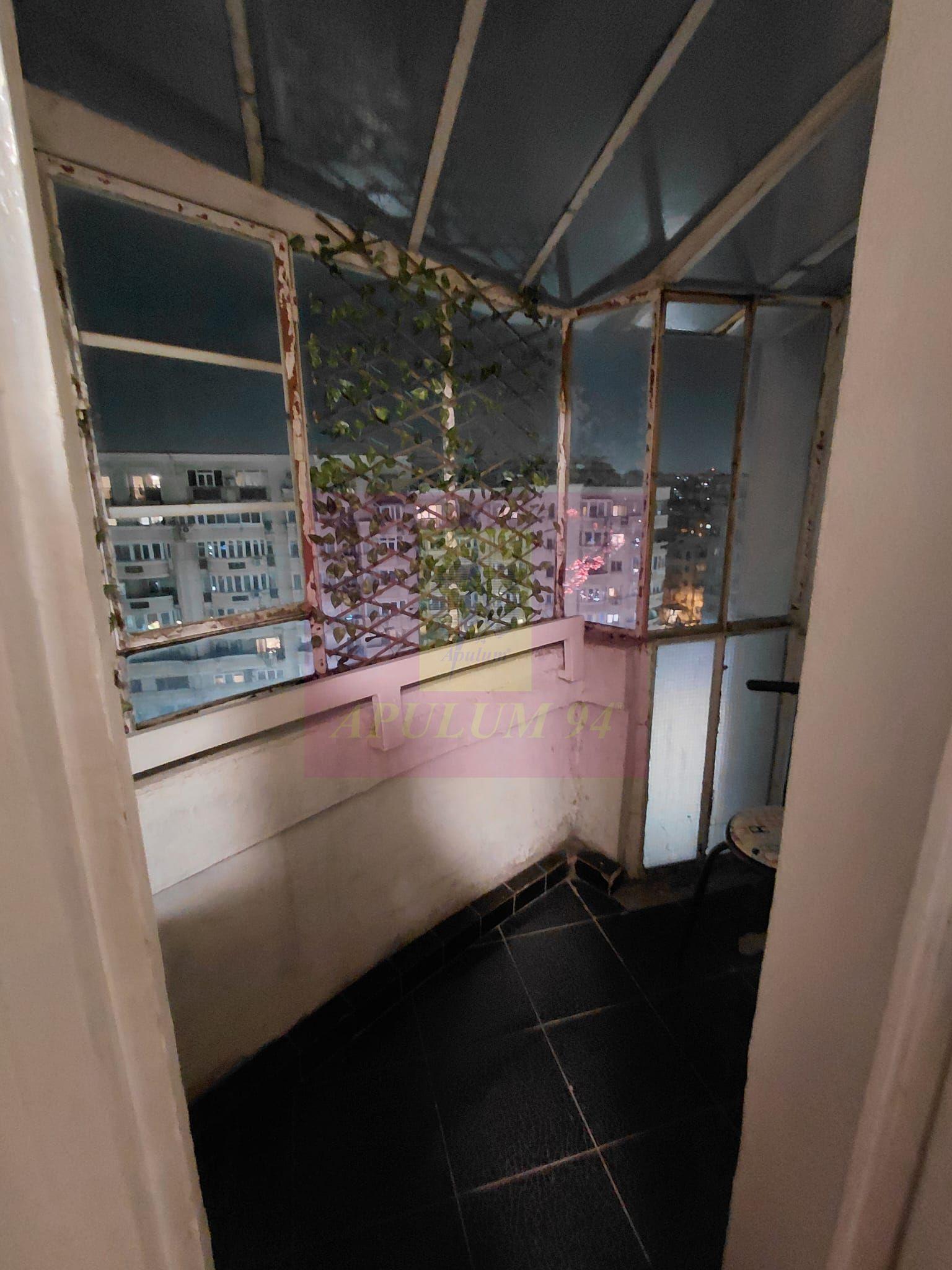 Vanzare apartament 2 camere bd Decebal stradal, parking - 14