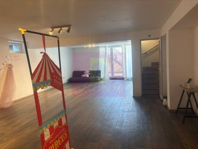 Vila D+P+1+M cu teren 446 mp Drumul Sarii. - 18
