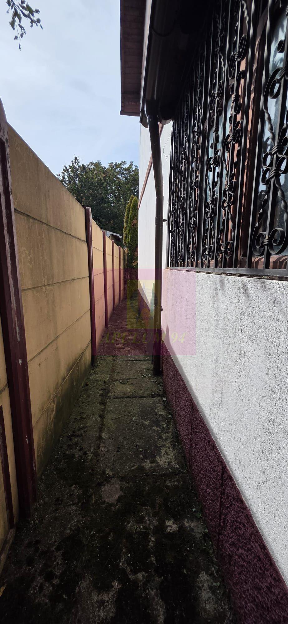 Vila de vanzare cu 4 camere in Beaza, cu dormitor la parter - 23