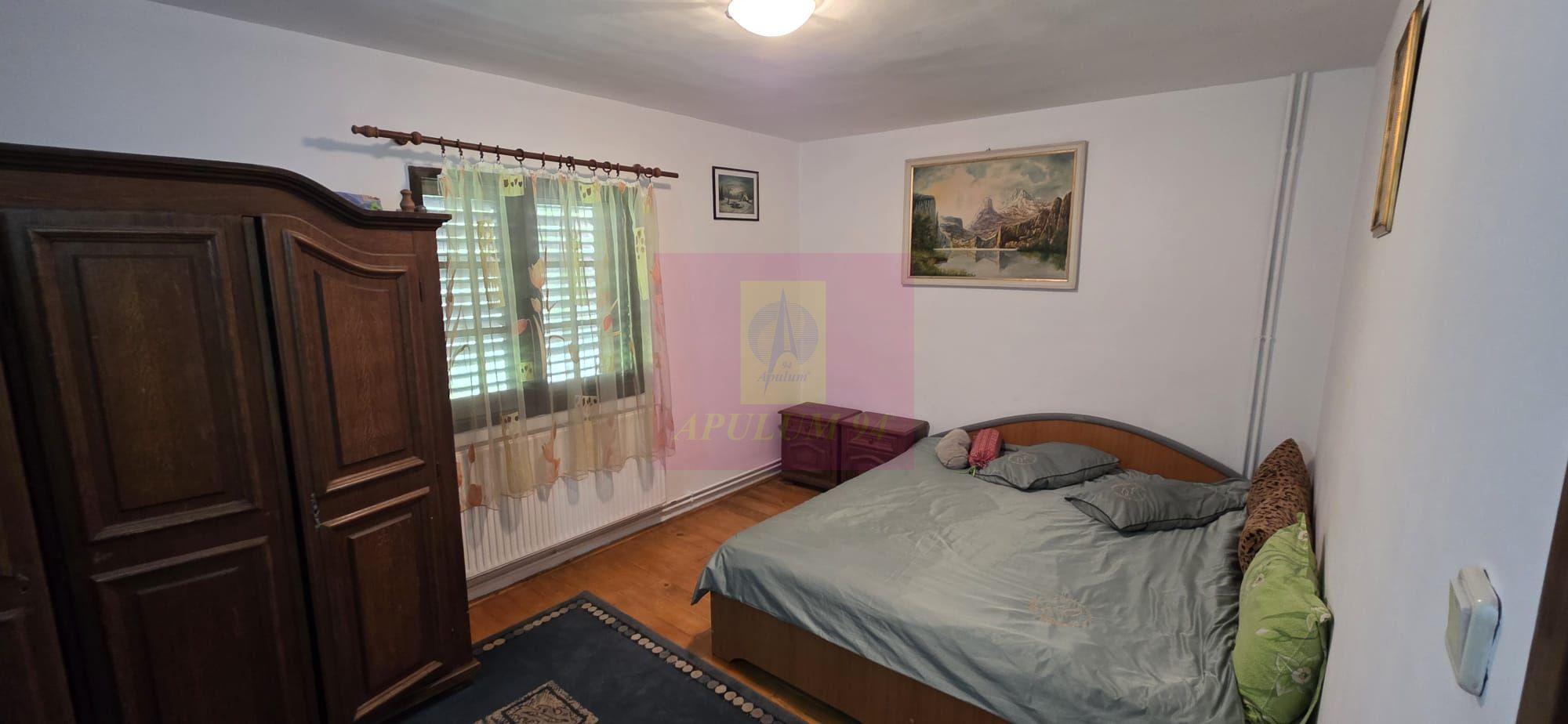 Vila de vanzare cu 4 camere in Beaza, cu dormitor la parter - 11