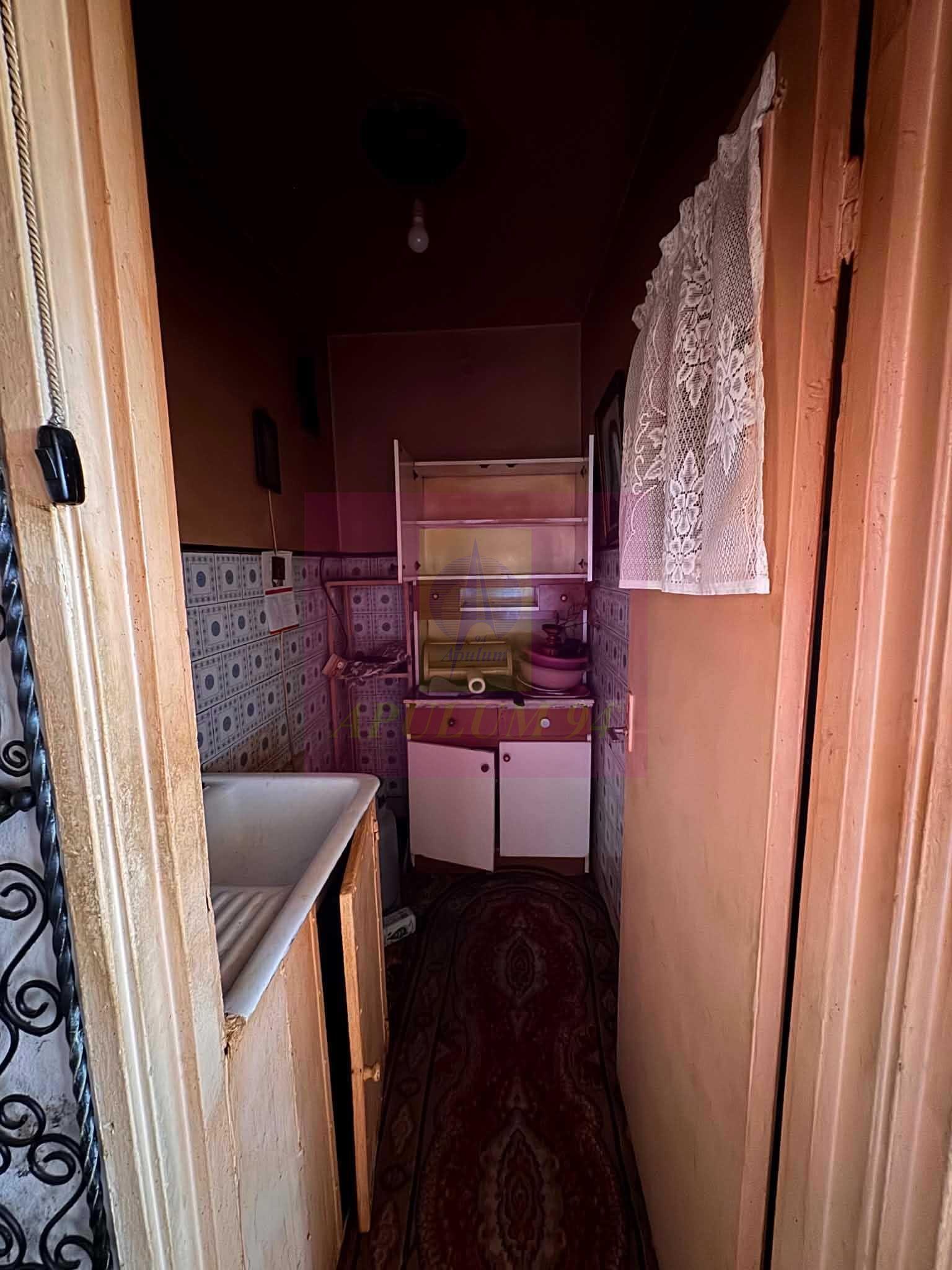 Garsoniera de vanzare - 1 minut de metrou Costin Georgian - 3