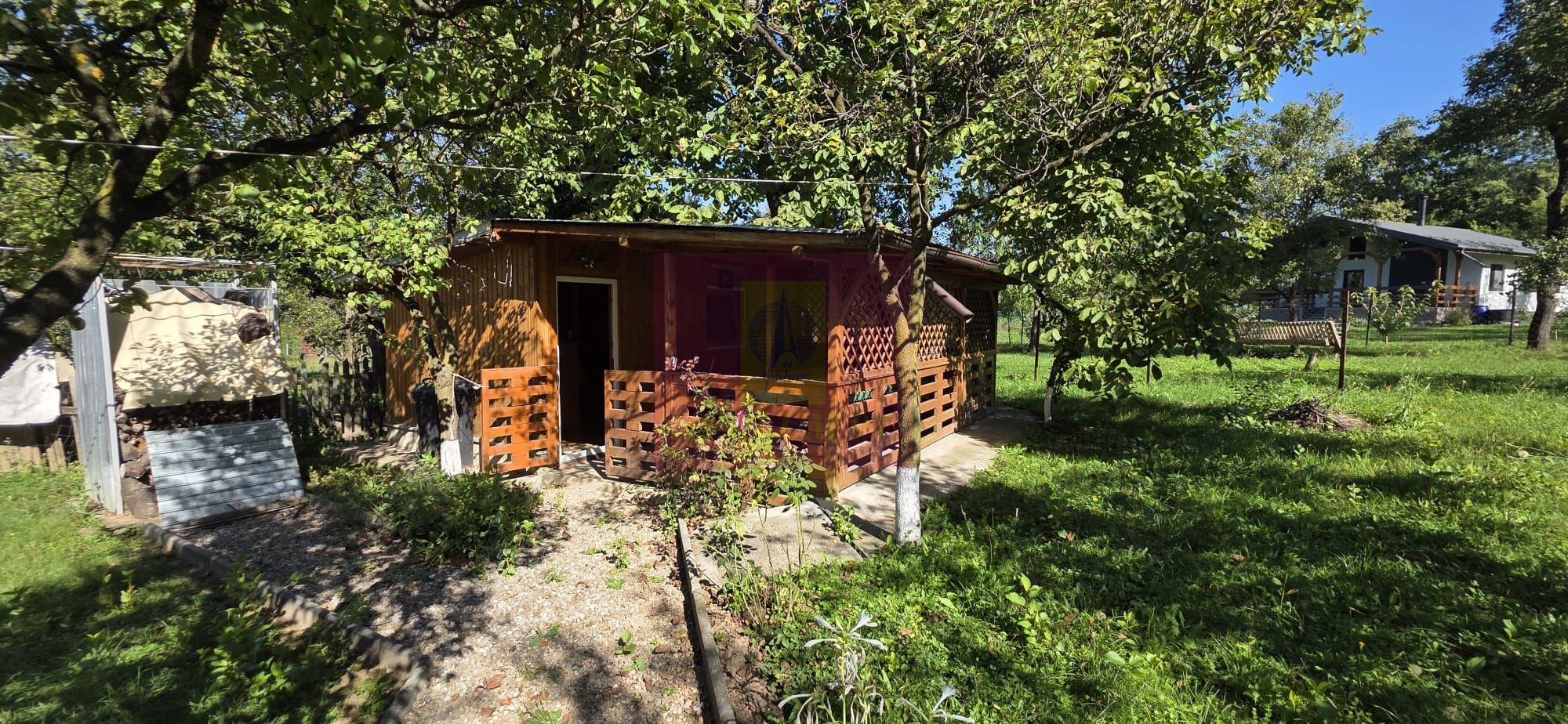 Complex 3 cabanute de vanzare in Breaza - 14