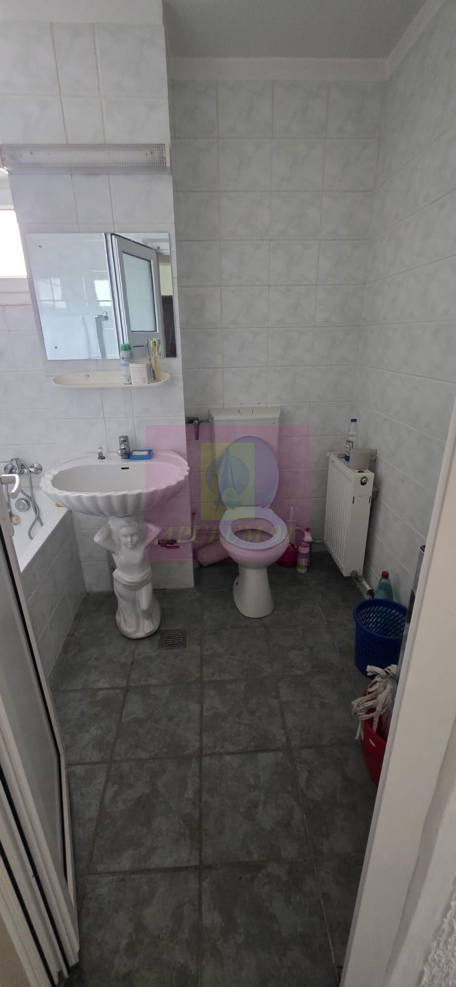 Apartament cu 2 camere de vanzare in Sinaia - 11