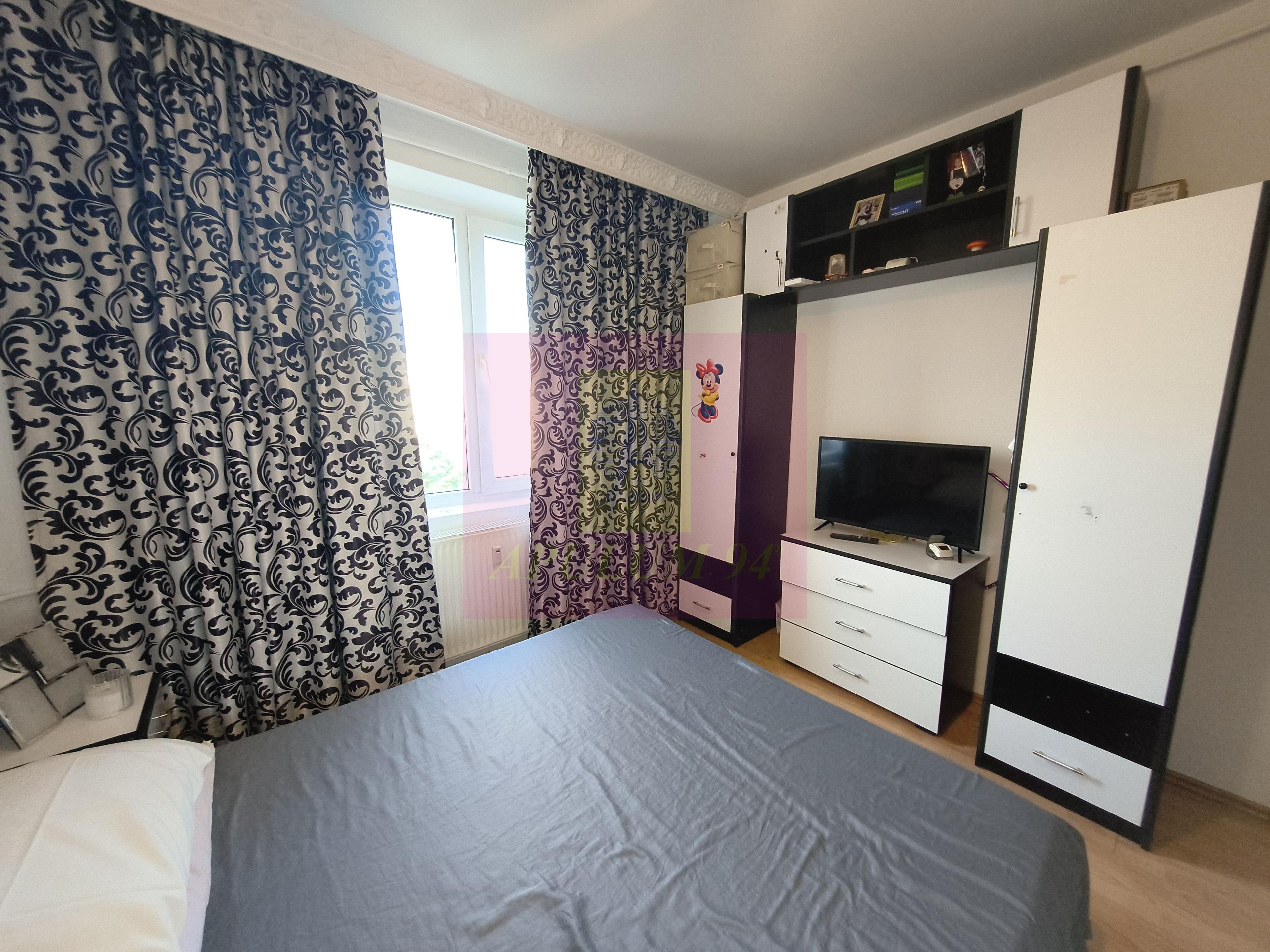 Apartament spațios de 4 camere bl 1982 Berceni etajul 8 bloc anvelopat - 16