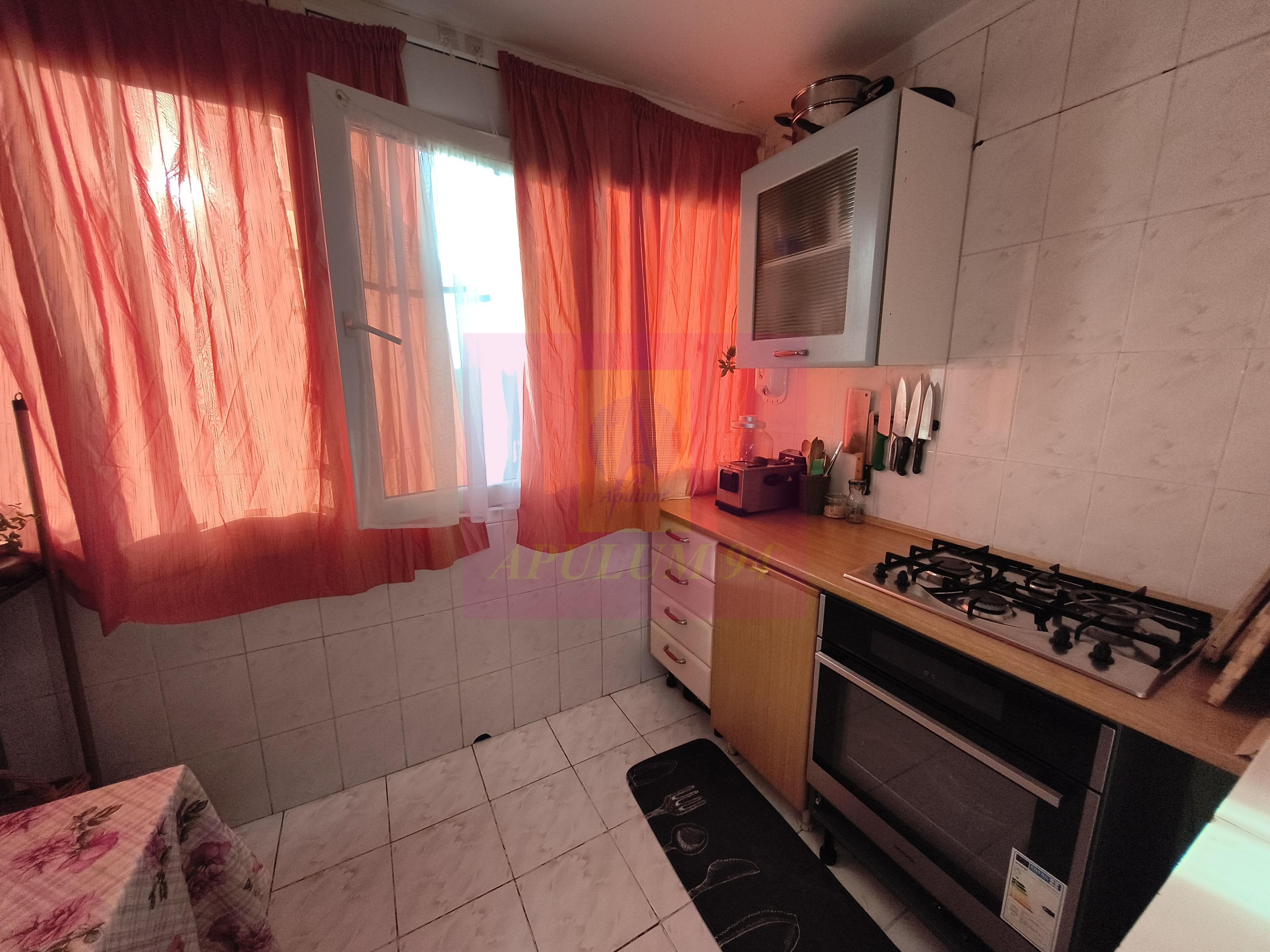 Apartament spațios de 4 camere bl 1982 Berceni etajul 8 bloc anvelopat - 12
