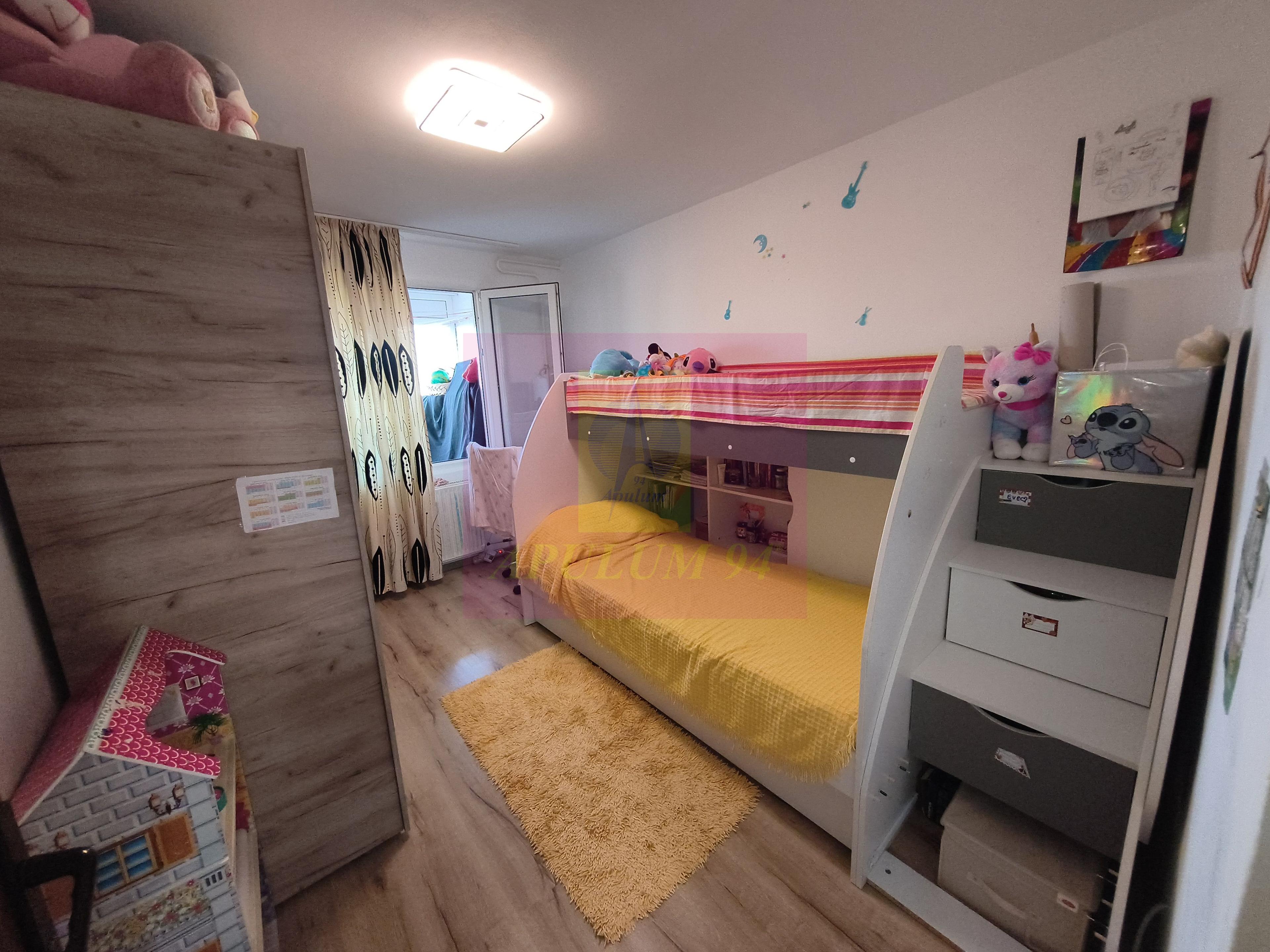 Apartament spațios de 4 camere bl 1982 Berceni etajul 8 bloc anvelopat - 14