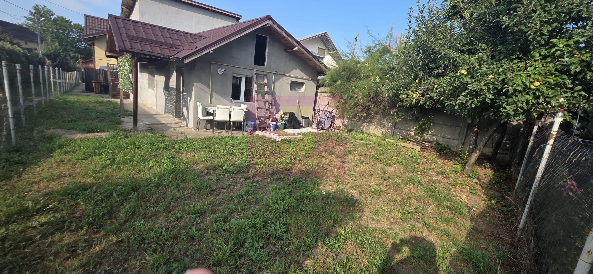 Casa cu 3 camere de vanzare in Campina - 1