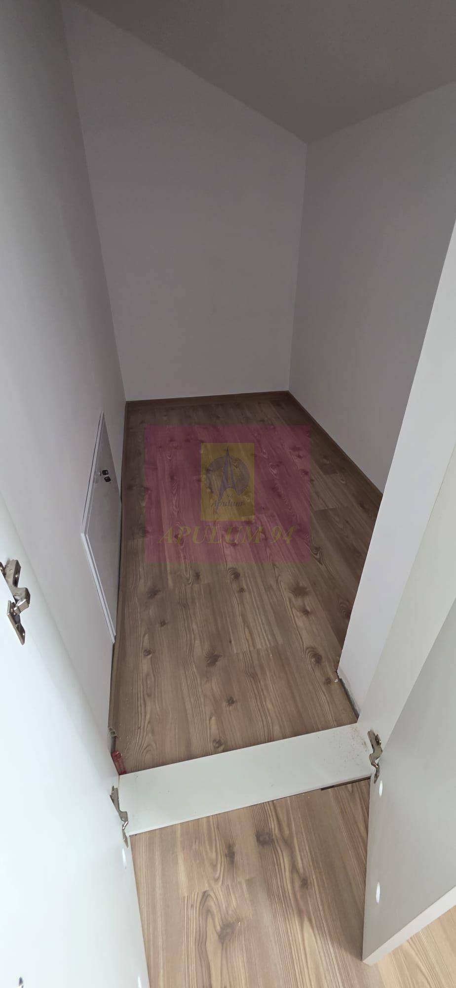Vila cu 4 camere de vanzare in Brebu - 29