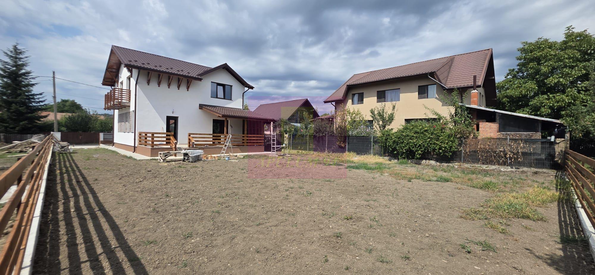 Vila cu 4 camere de vanzare in Brebu - 4
