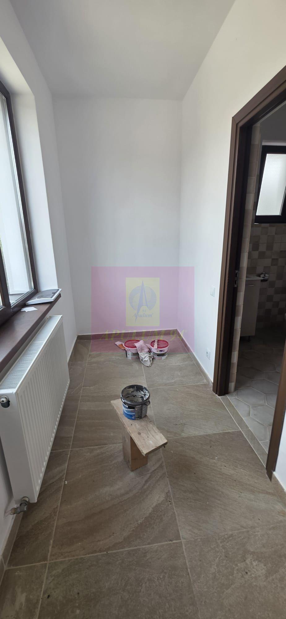 Vila cu 4 camere de vanzare in Brebu - 27