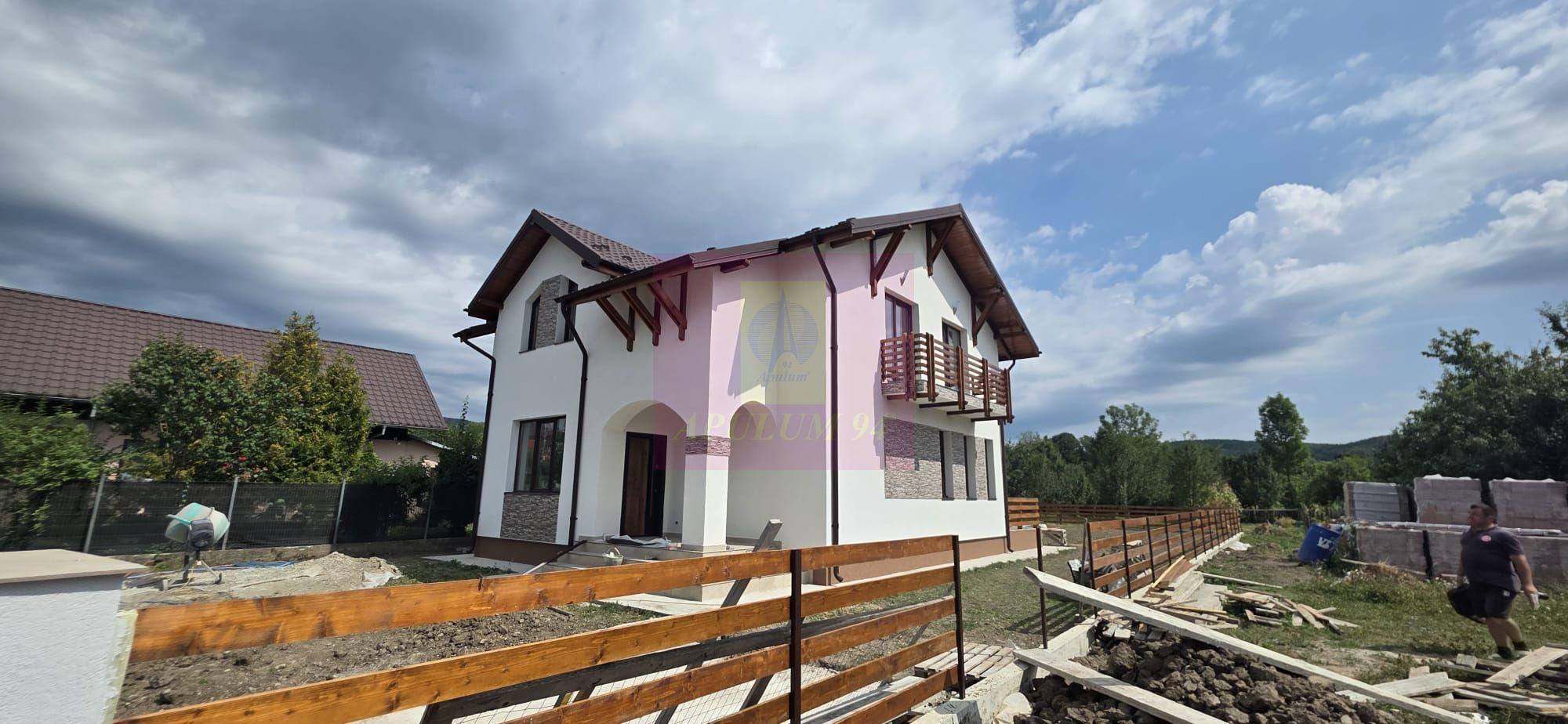 Vila cu 4 camere de vanzare in Brebu - 1