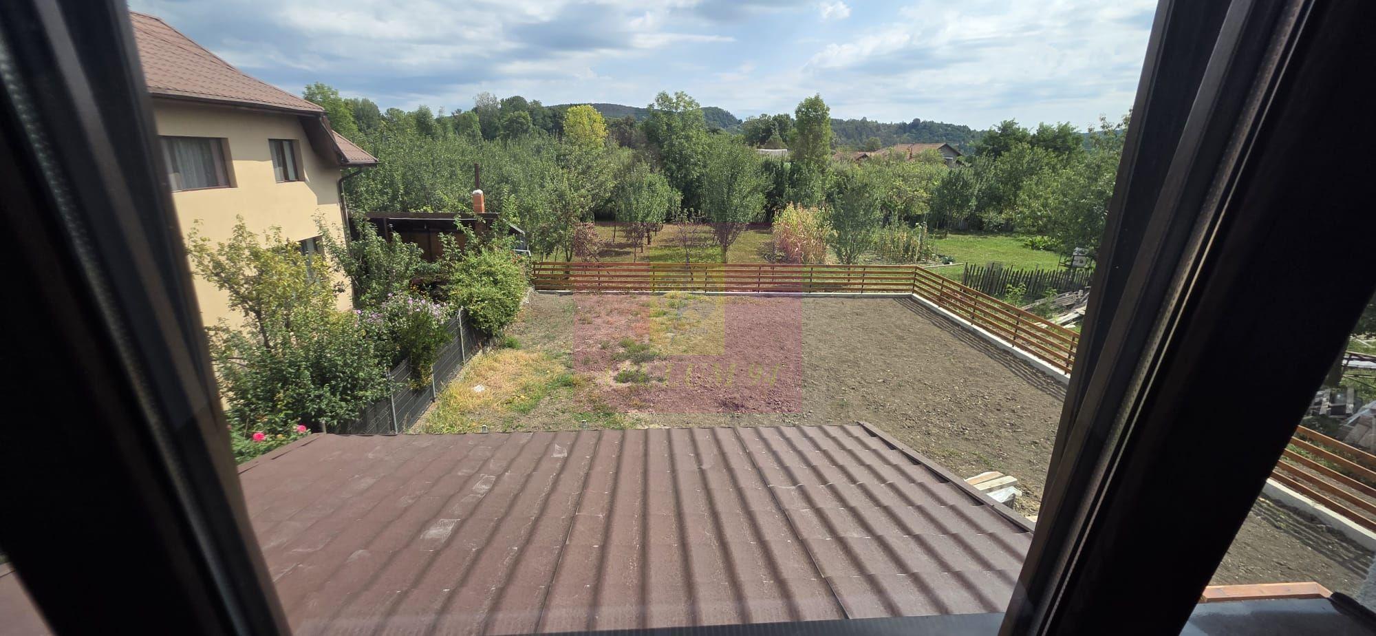 Vila cu 4 camere de vanzare in Brebu - 32