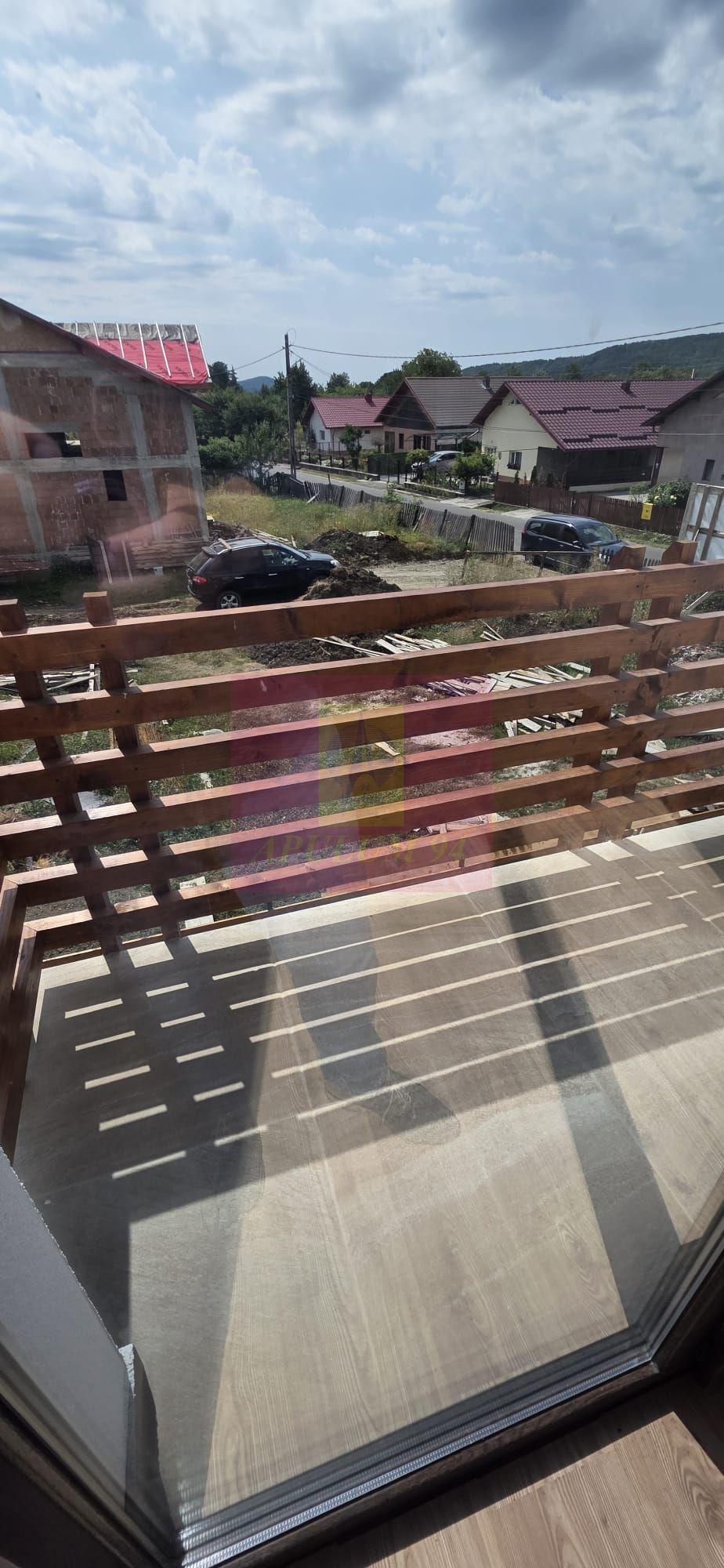 Vila cu 4 camere de vanzare in Brebu - 31