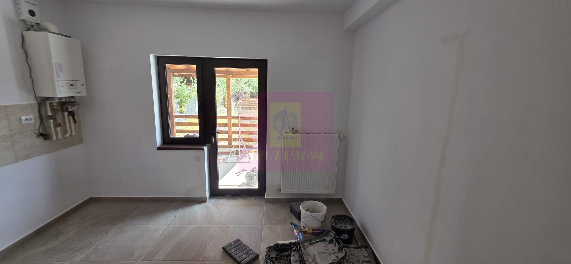 Vila cu 4 camere de vanzare in Brebu - 14