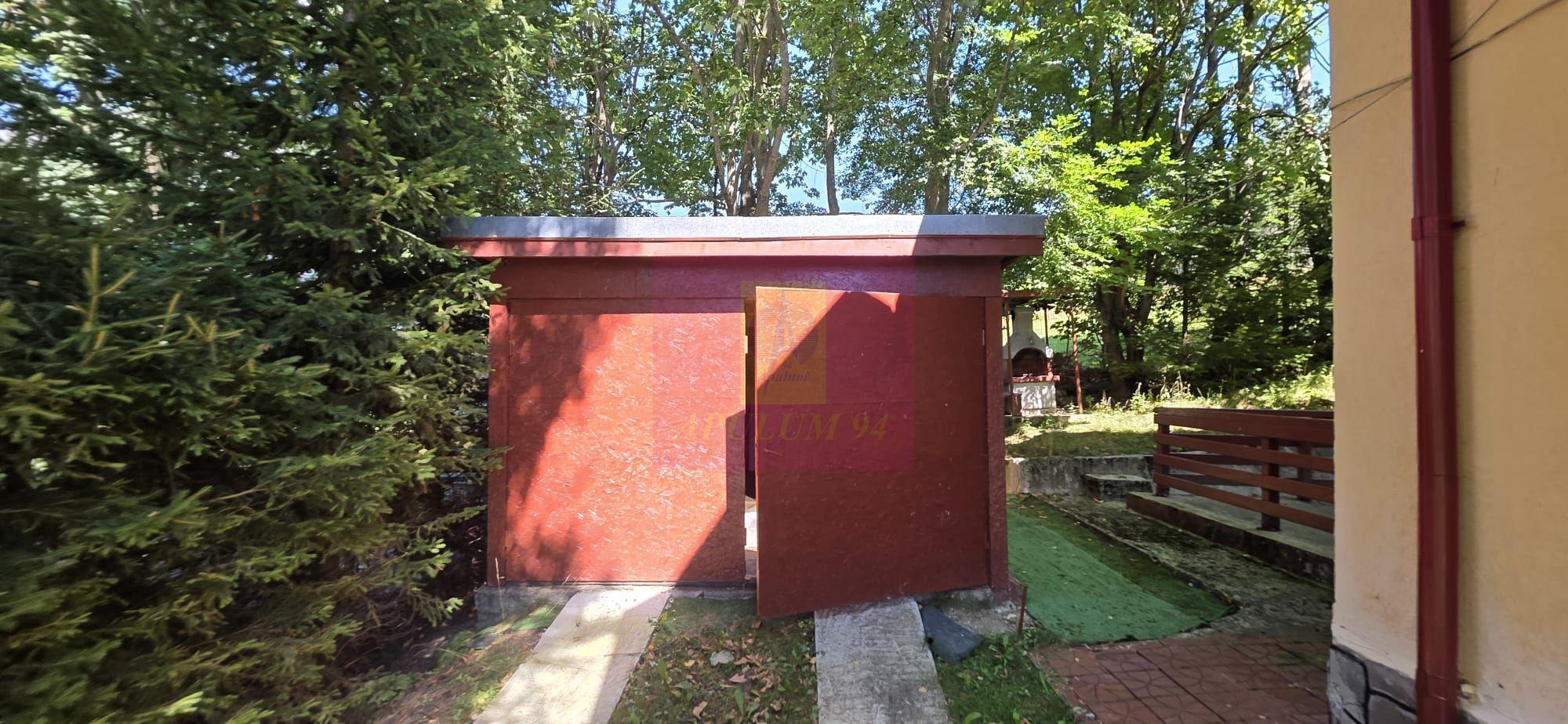 Vila cu 4 camere de vanzare in Busteni - 31