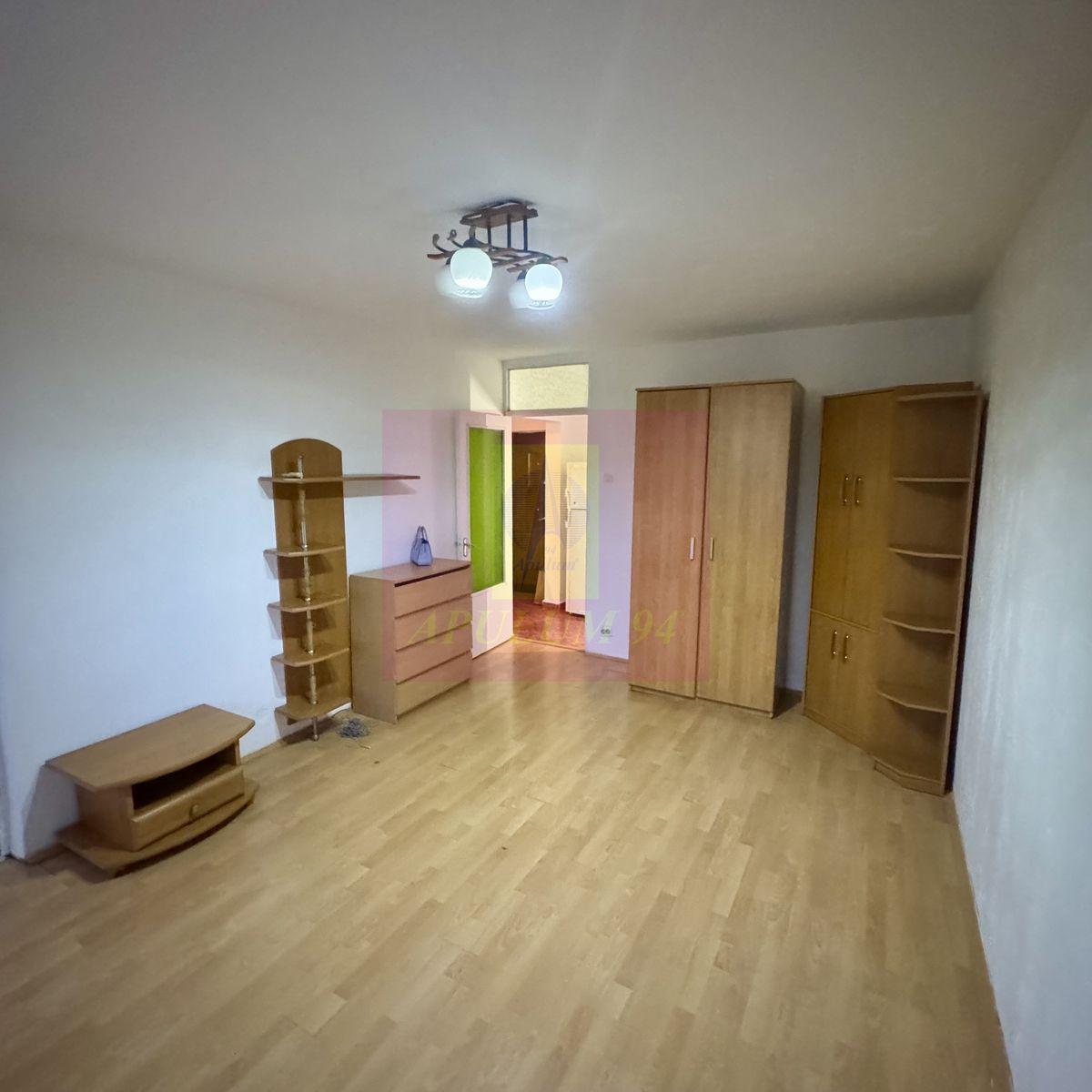 Garsoniera - Petre Ispirescu, Rahova - 1