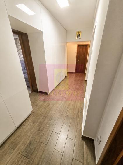 Ap 3 camere, mobilat - Unirii, - 3