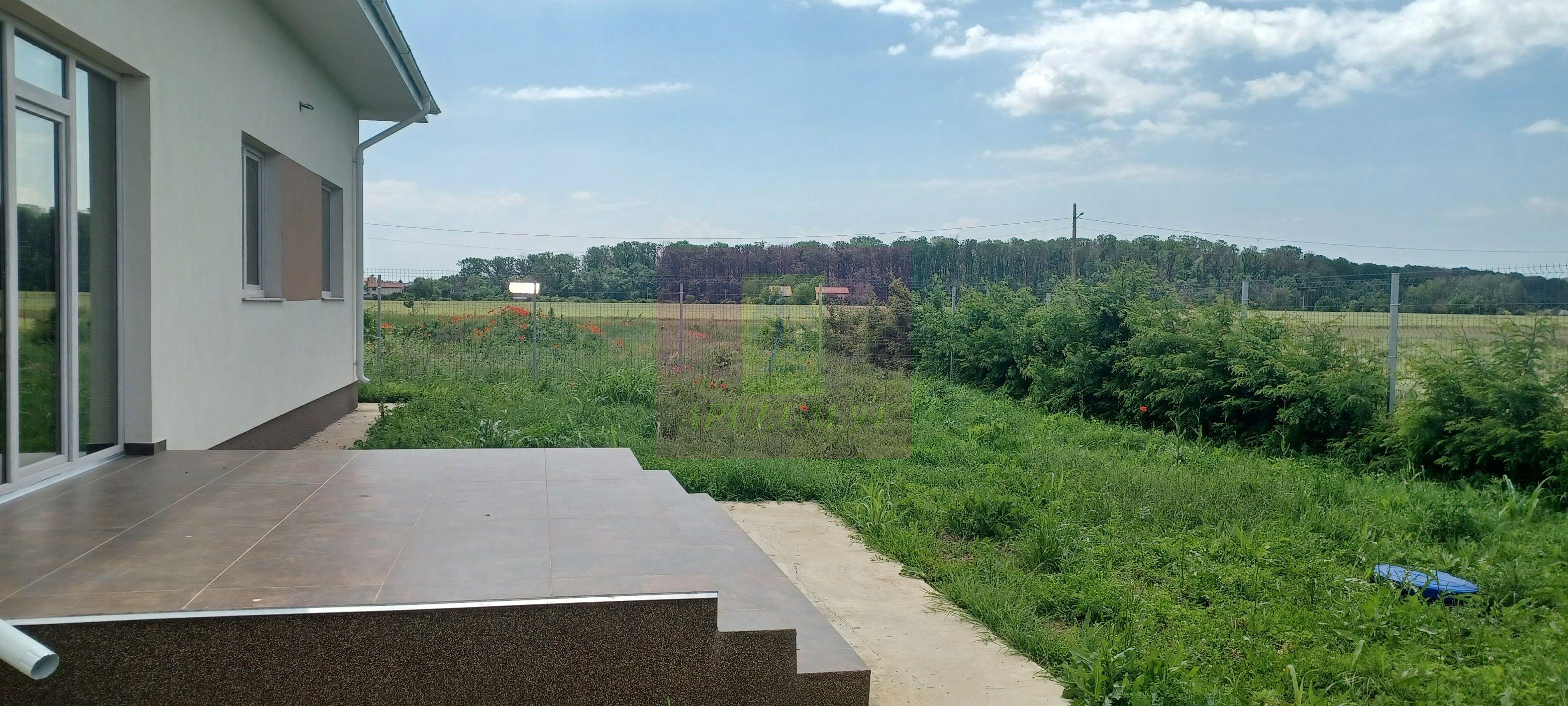 Gulia, casă nouă parter 4 camere, curte 514 mp - 9