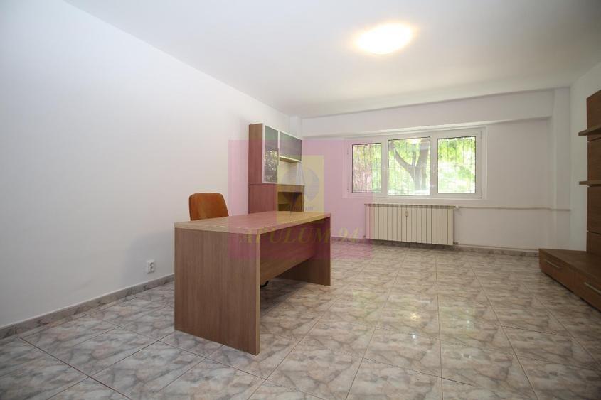 Apartament cu 3 camere de vânzare Decebal adiacent - 13