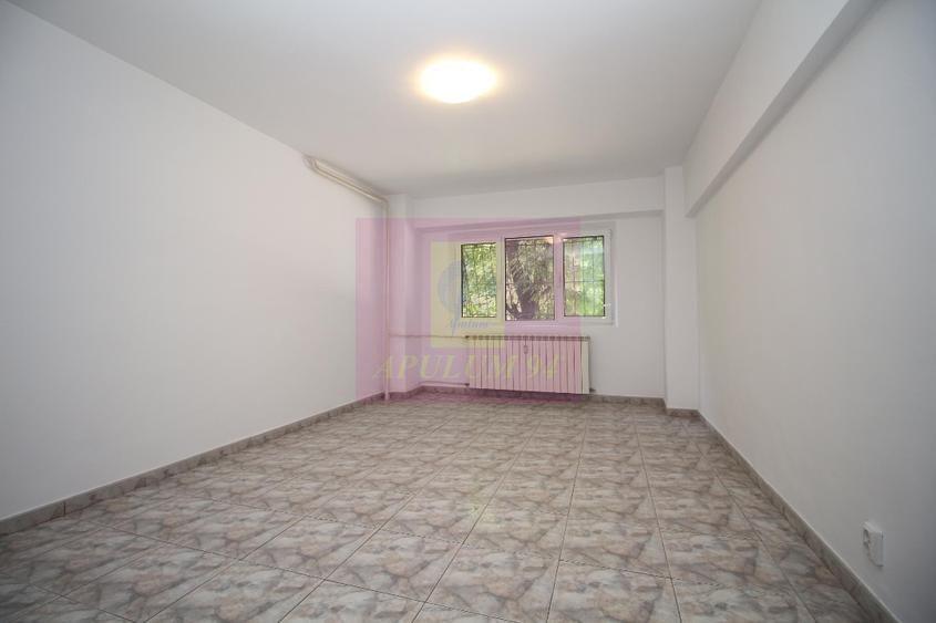 Apartament cu 3 camere de vânzare Decebal adiacent - 8