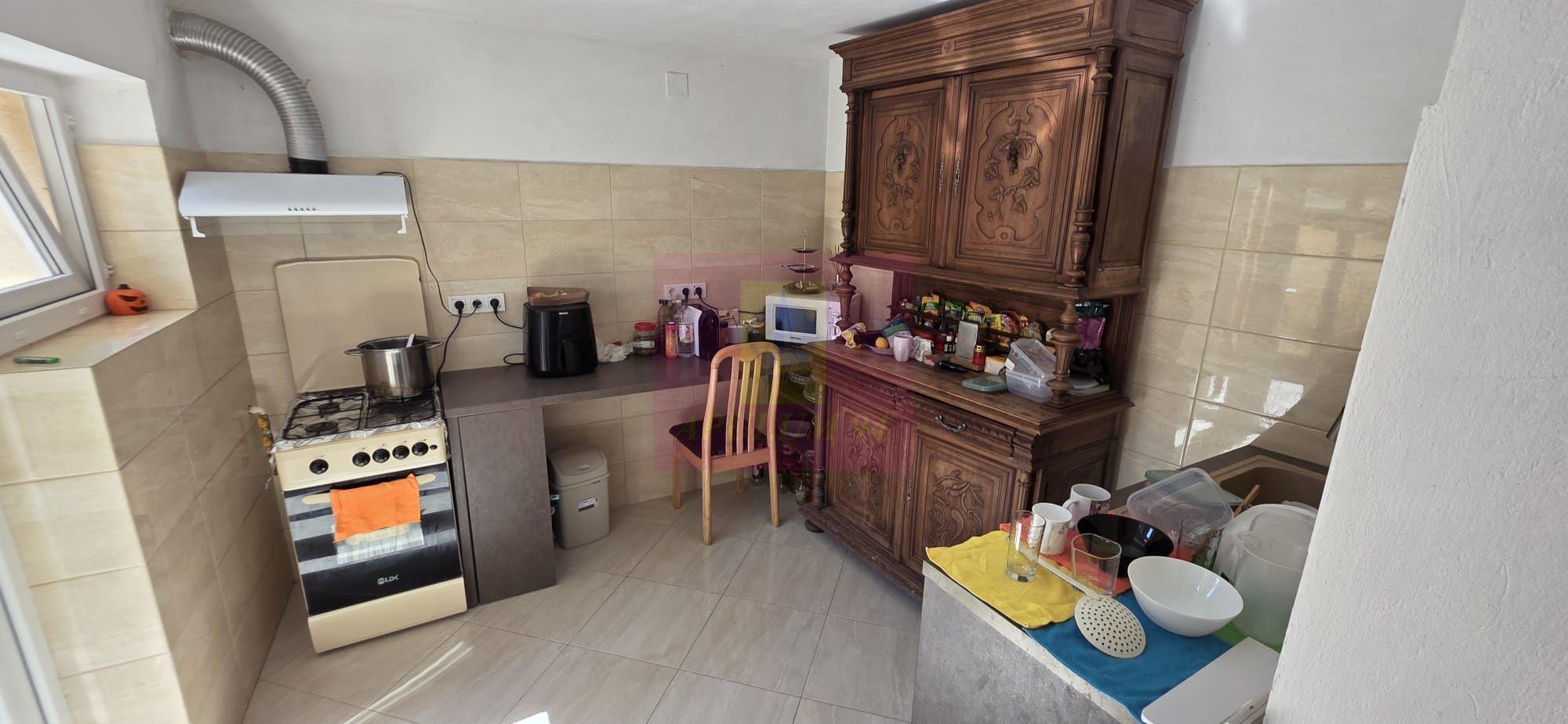 Casa cu 4 camere de vanzare in Campina - 5