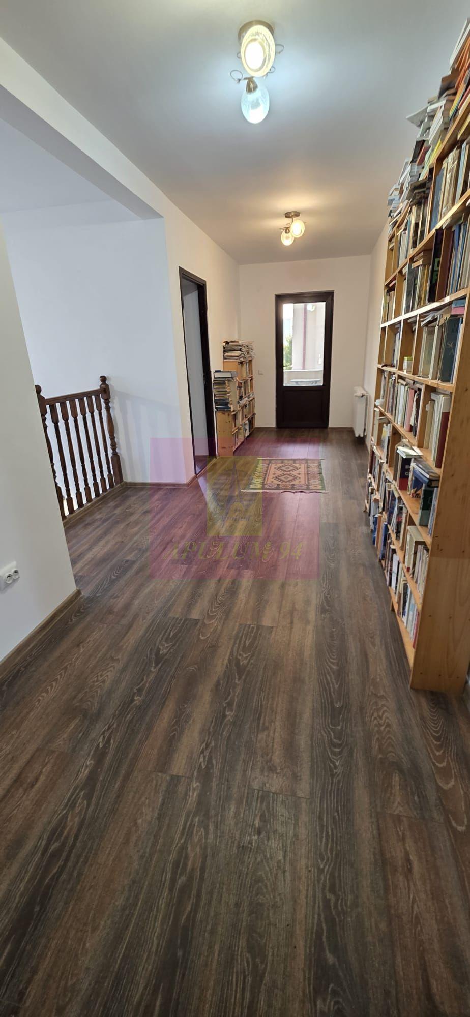 Vila 6 camere de vanzare in Banesti - 30